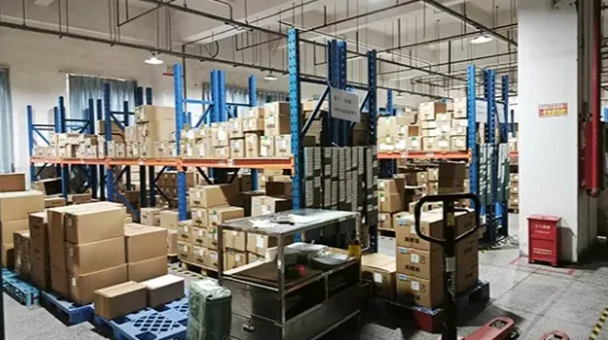 仓储物流发货区 成品仓库 全球发货 东莞印刷厂物流